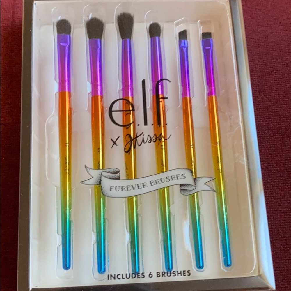 Elf brushes